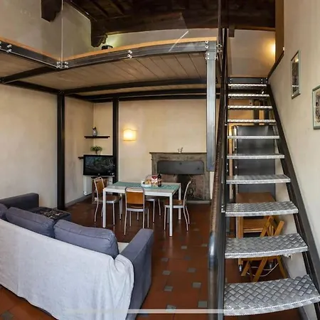 Nice And Quiet Loft 5 Minutes Walk From The Duomo Florence Exterior photo